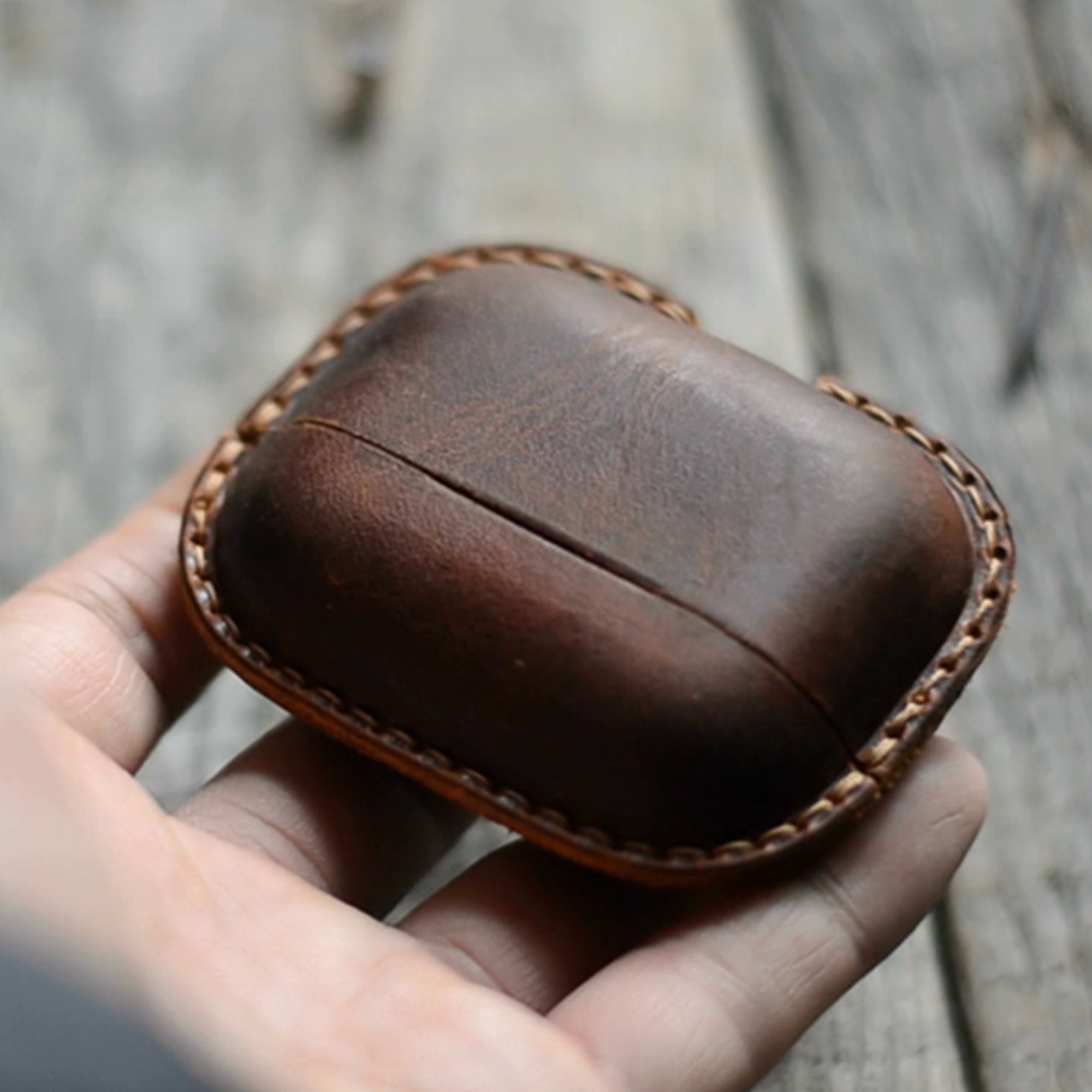 JJNUSA Best Sale Genuine Leather Distressed  Leather for AirPods Pro  Full Leather Case