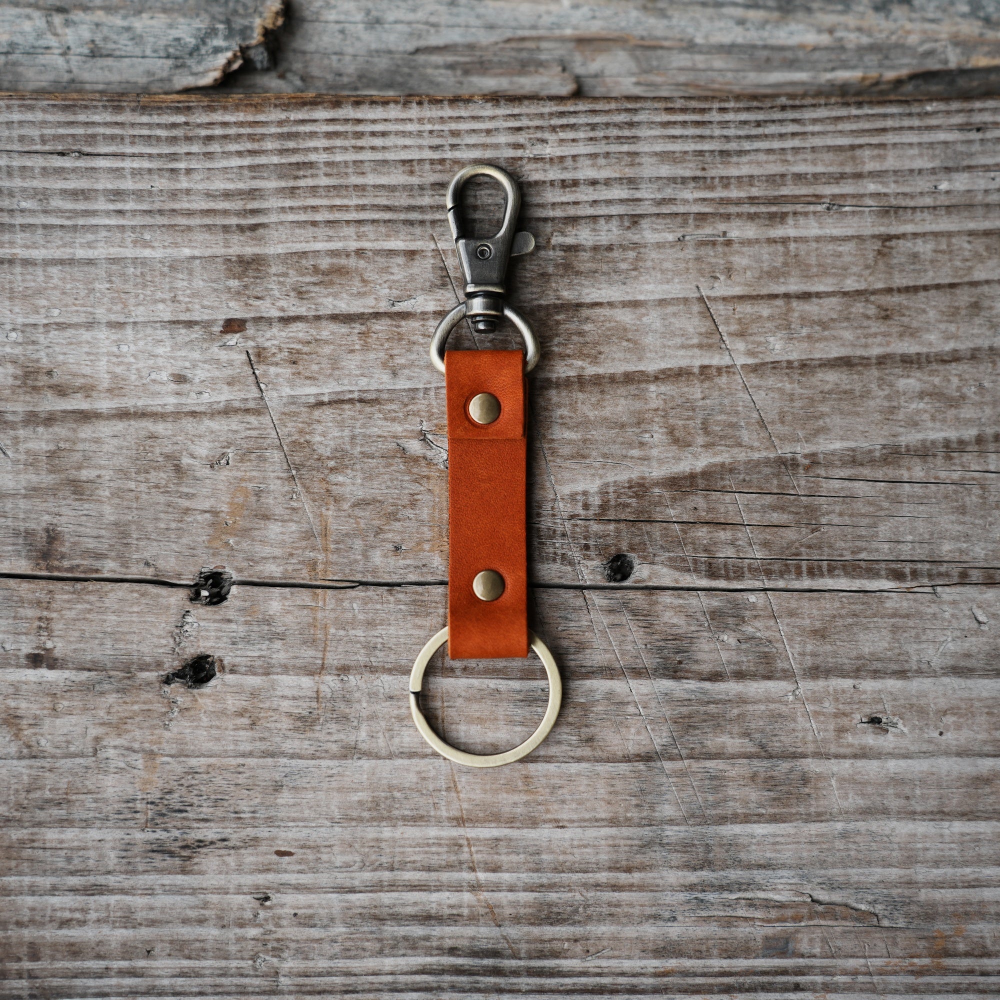 Leather key chain  leather keyring , leather key fob  key clip  Keychain Leather Men's Simple  ClipKeychain, car  Leather  for Gifts