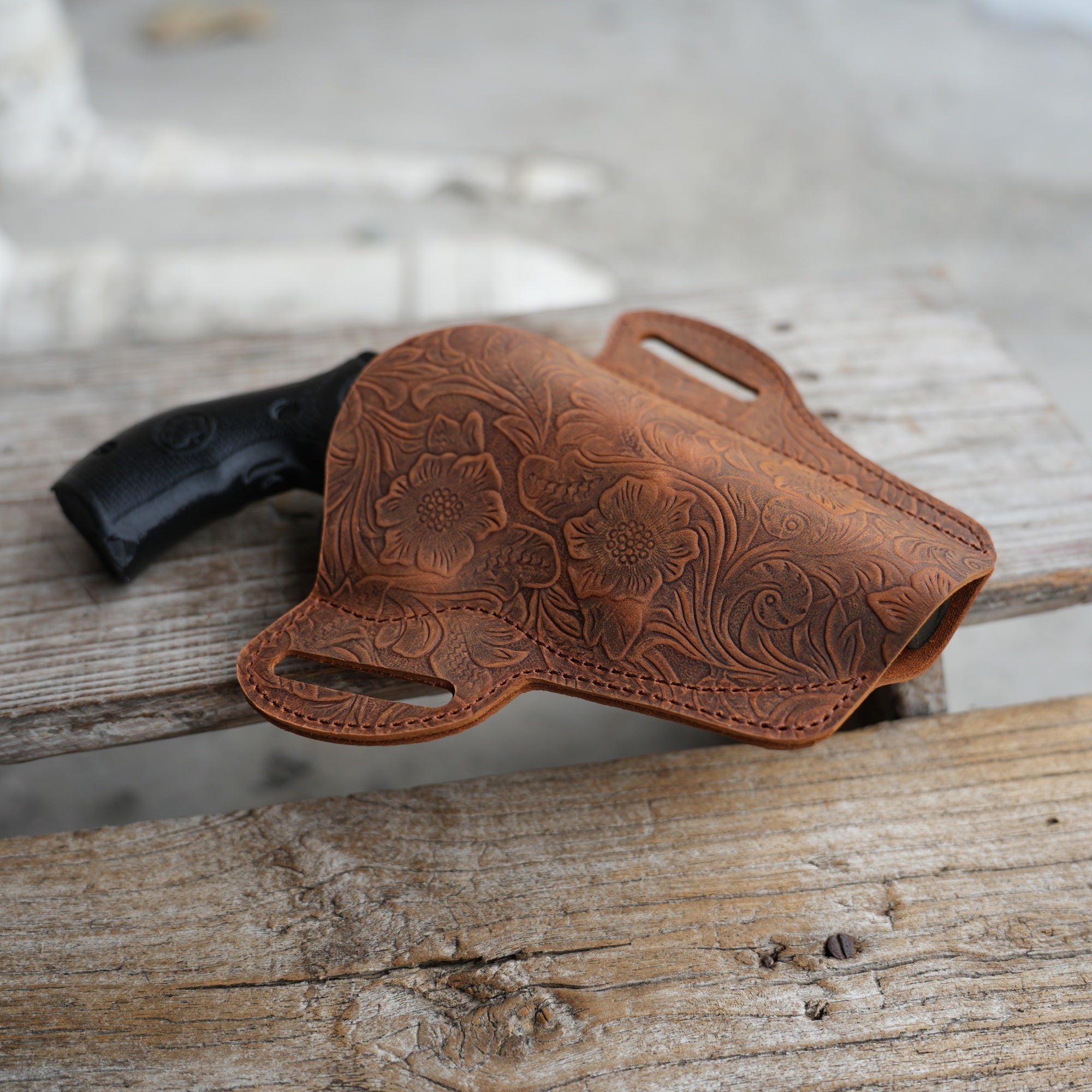 Genuine Leather Gun Revolver Holster Owb For Z Frame  Fits Taurus Judge 2-1/2''  Fits S&W Governor, Taurus Judge 2.5  Taurus Public Defender