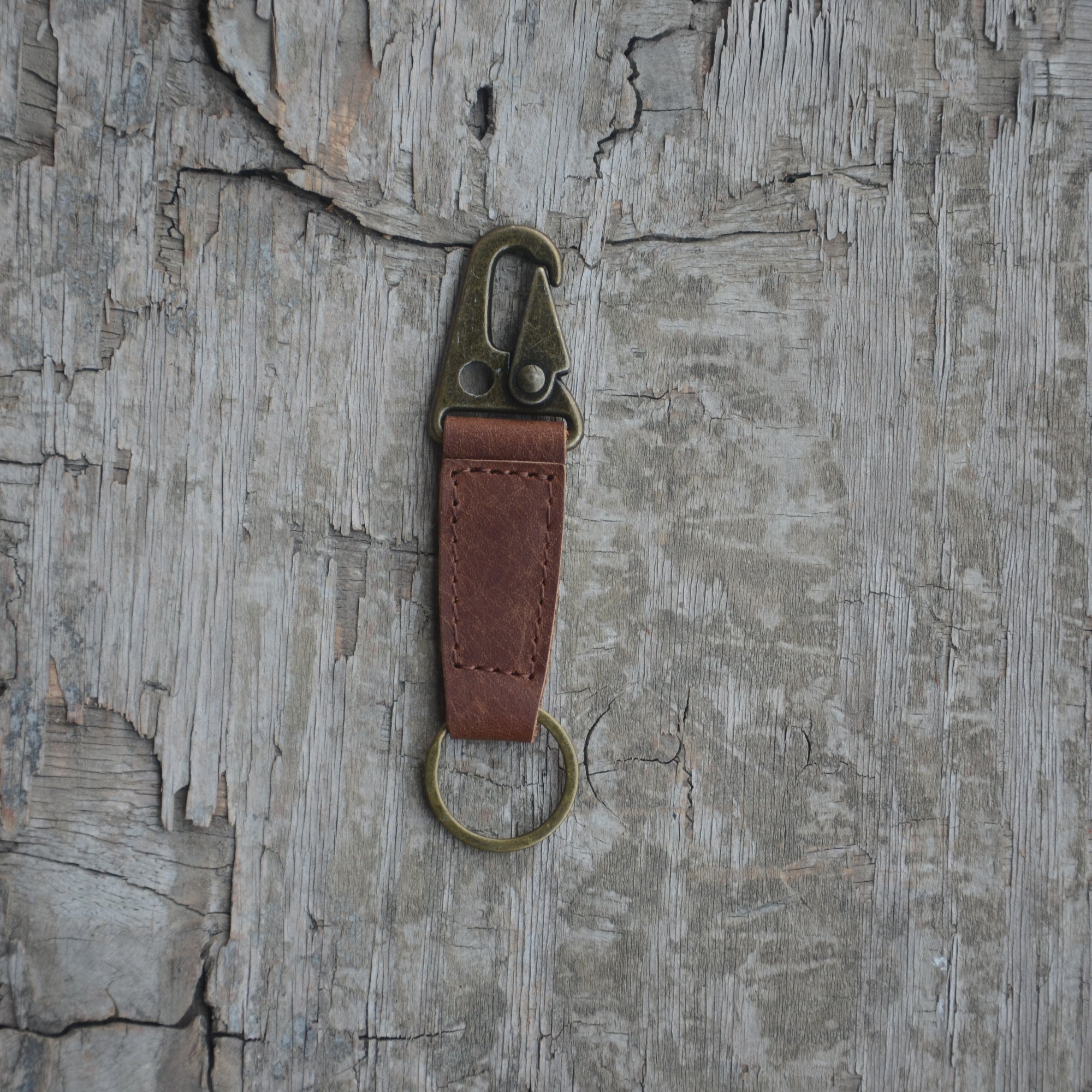 Key Ring Holder EDC Leather Key chain Belt Keychain , Heavy Duty Clip Key Chain Fob for Men,Tactical Keyring Holder for Belt