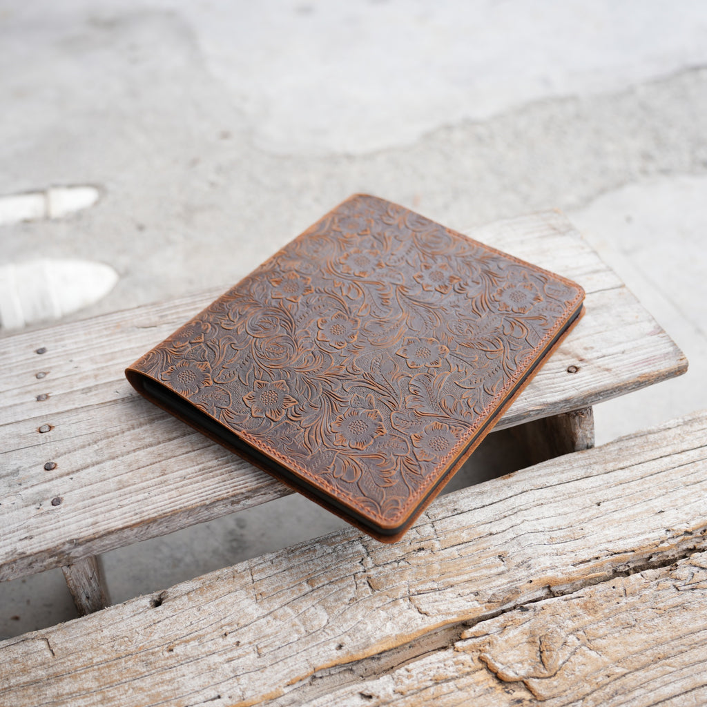 Leather Kindle Scribe 10.2  2022 2024 case 12th gen, 11th gen, All new Kindle cover, Kindle Oasis case, Tooled Leather, Ebook cover brown