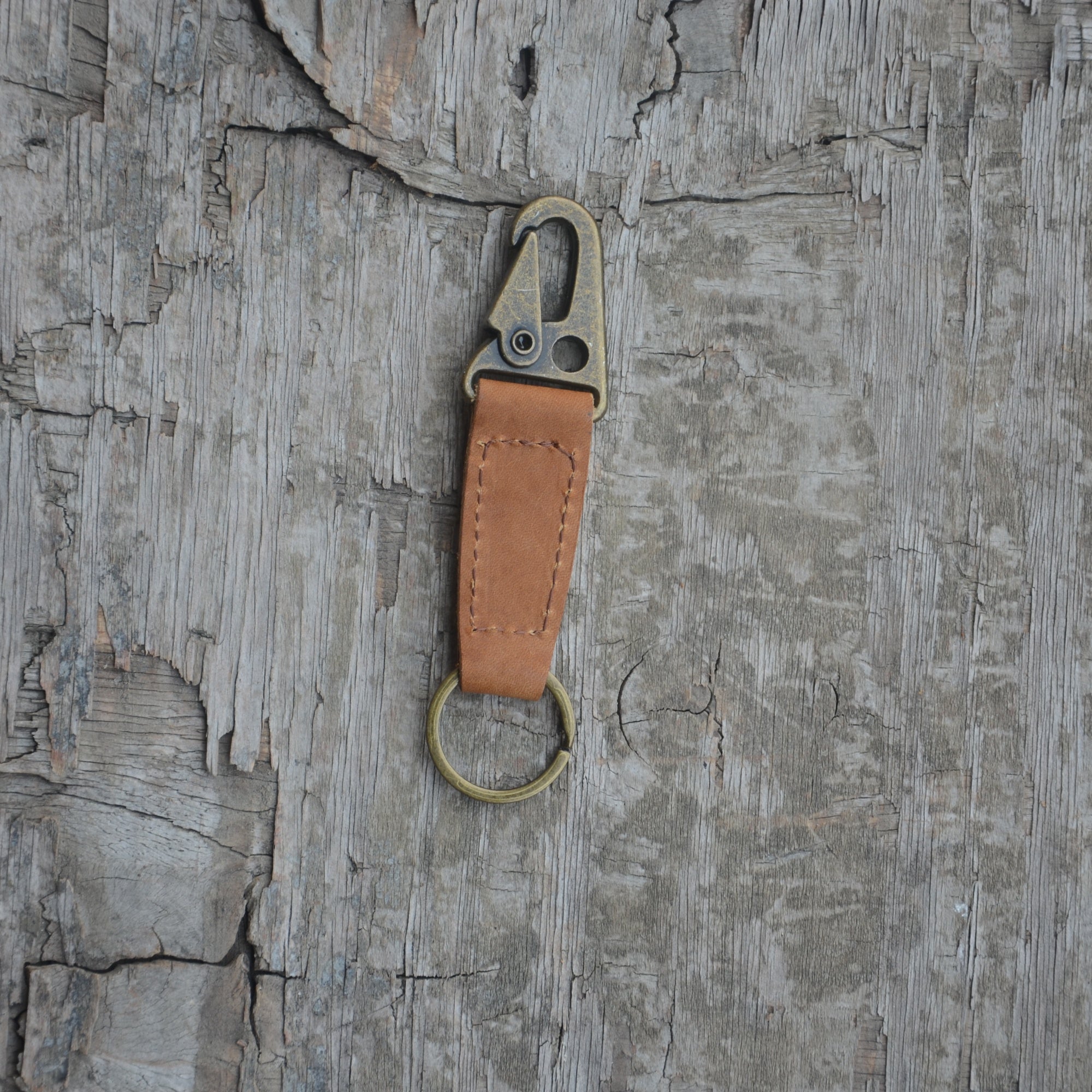 Key Ring Holder EDC Leather Key chain Belt Keychain , Heavy Duty Clip Key Chain Fob for Men,Tactical Keyring Holder for Belt