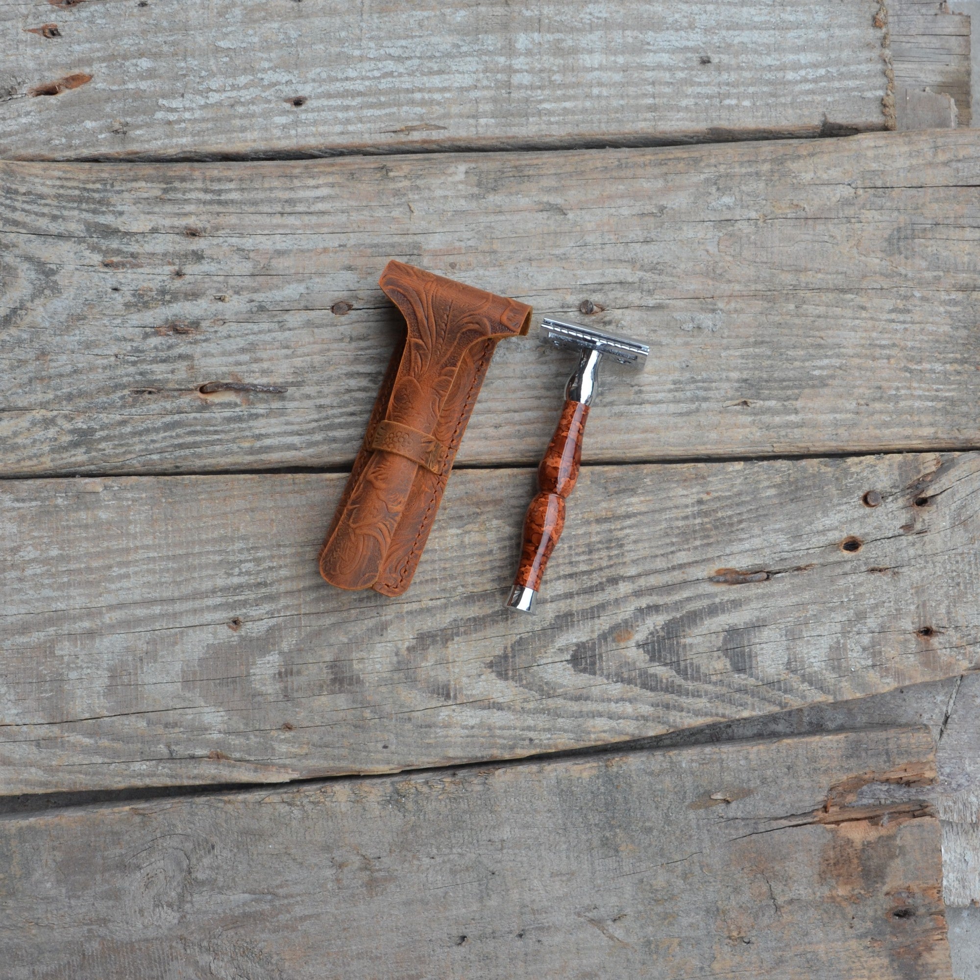 Personalized leather Parker / RazoRock /  MÜHLE razor Pouch Leather Safety Razor Case Merkur / Edwin Jagger /MUHLE Double Edge Razor