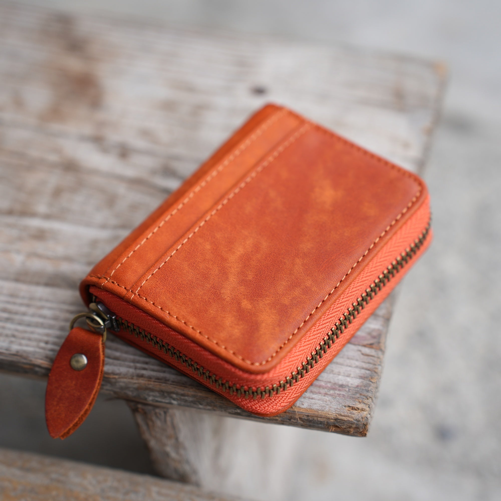 personalized Bifold Wallet, Men's Leather wallet  Card Holder Distressed Leather Wallet  zipper clutch, travel wallet, Leather zipper wallet