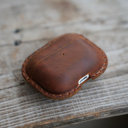 JJNUSA Genuine Vintage Crazy Horse Leather Distressed Leather for Apple Airpods Pro 3 3rd Gen (2025) Wireless Charging Case Protective Cover Earbud Case Brown