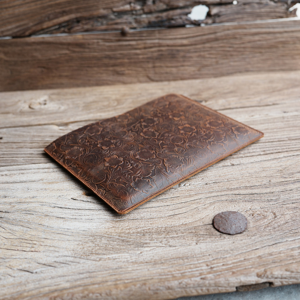 Leather  Kindle Scribe 11" 2025 case ,  Kindle Scribe Colorsoft  11  with sleeve  Organizer Cover  case, Tooled Leather, Ebook sleeve