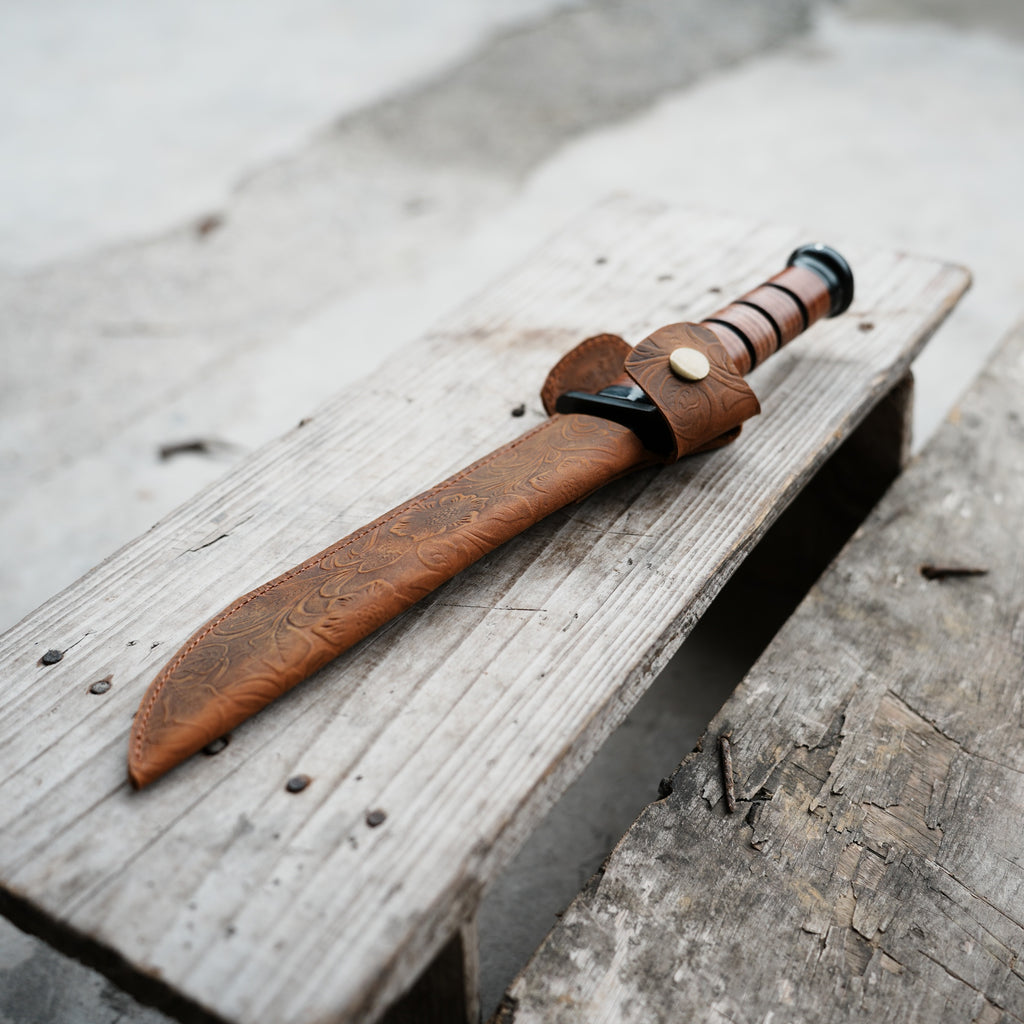 Leather Knife Sheath for Ka-Bar USMC  Hunting Knife  , Straight Holster Knife  Blade 7  Belt Sheath for KA-BAR 1217 Fixed Blade Knife