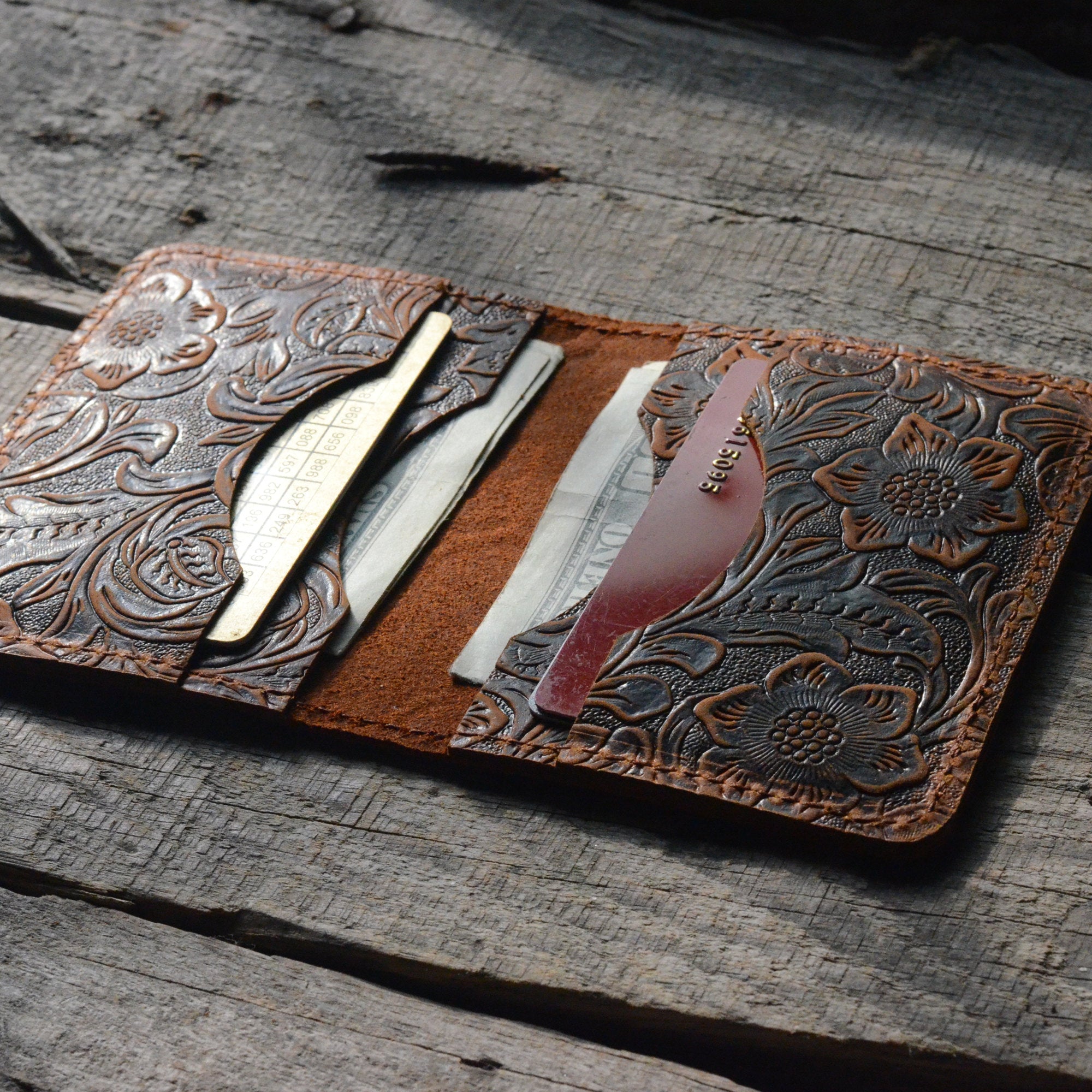 personalized Minimalist Bifold Wallet, Men's Minimalist Card Holder Distressed Leather Wallet - | Brown  Personalized Bifold Leather Wallet