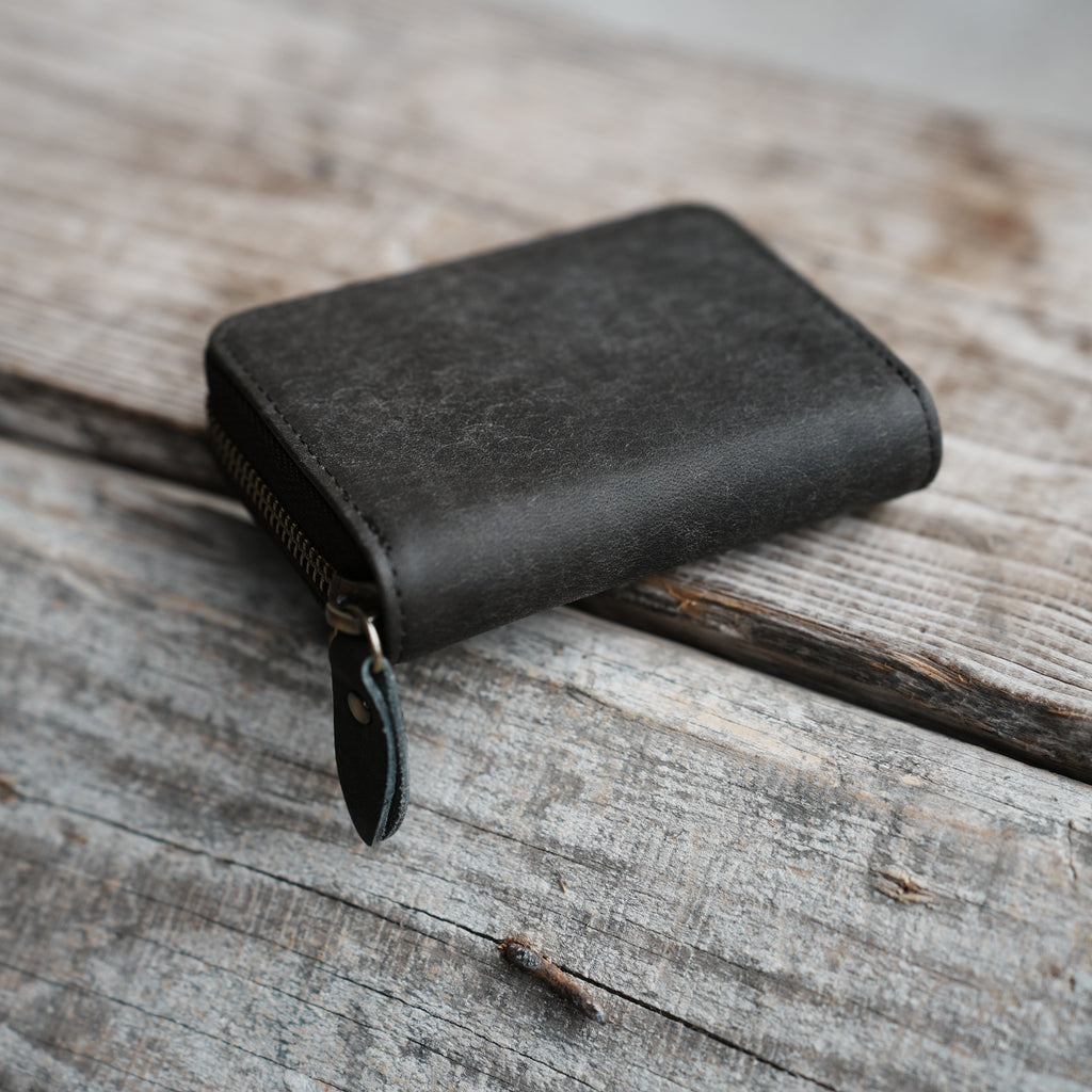 personalized Bifold Wallet, Men's Leather wallet  Card Holder Distressed Leather Wallet  zipper clutch, travel wallet, Leather zipper wallet