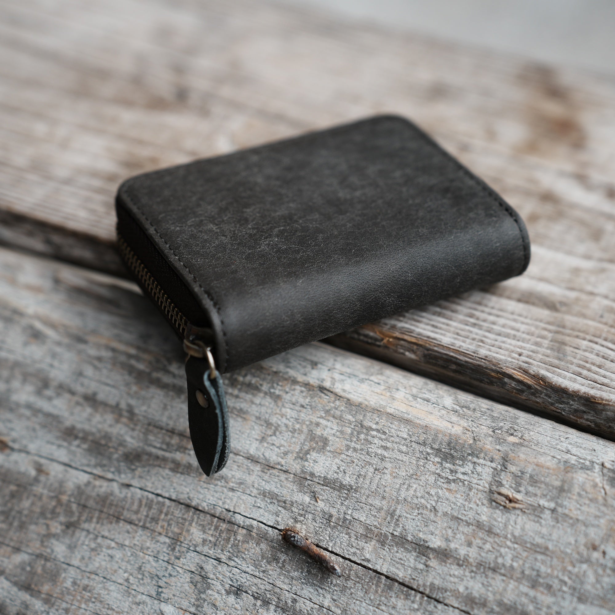 personalized Bifold Wallet, Men's Leather wallet  Card Holder Distressed Leather Wallet  zipper clutch, travel wallet, Leather zipper wallet