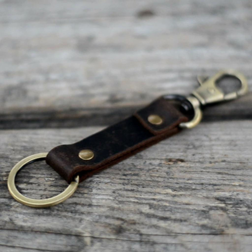 Leather key chain  leather keyring , leather key fob  key clip  Keychain Leather Men's Simple  ClipKeychain, car  Leather  for Gifts