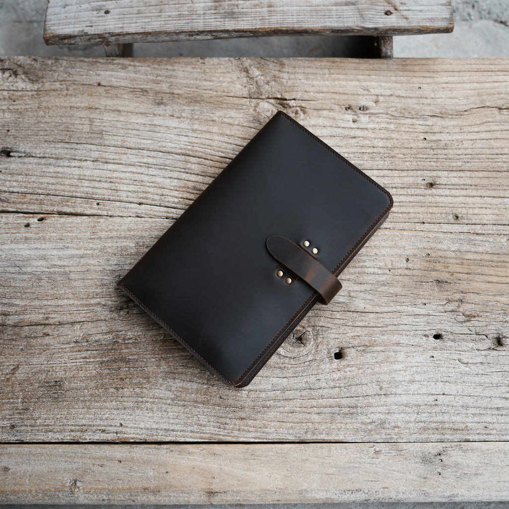 Leather Sketchbook Cover, Leather Artist Sketch Pad Cover for 5.5 x8.5 ,  Refillable leather sketchbook  Holder , Gift for Painter