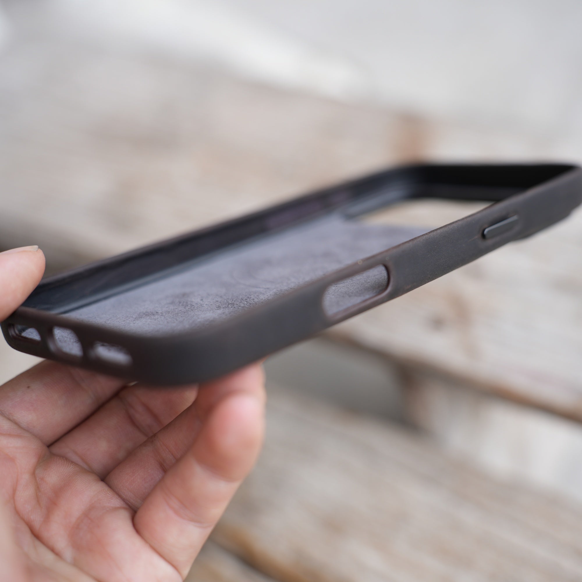 Genuine leather Magsafe Case for  iphone  17  Pro Max / 16 pro / 16  Full Grain Cowhide   leather Case , 17 air Case Full Cover dark brown