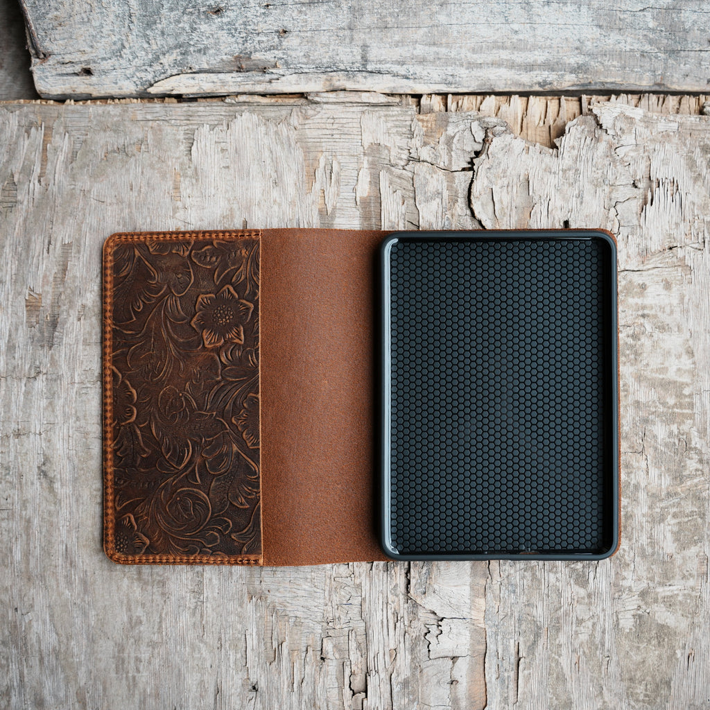 Leather Kindle Paperwhite 6 5 4  case 12th gen, 11th gen, All new Kindle  cover, Kindle Oasis case, Tooled Leather , Ebook HD8 cover