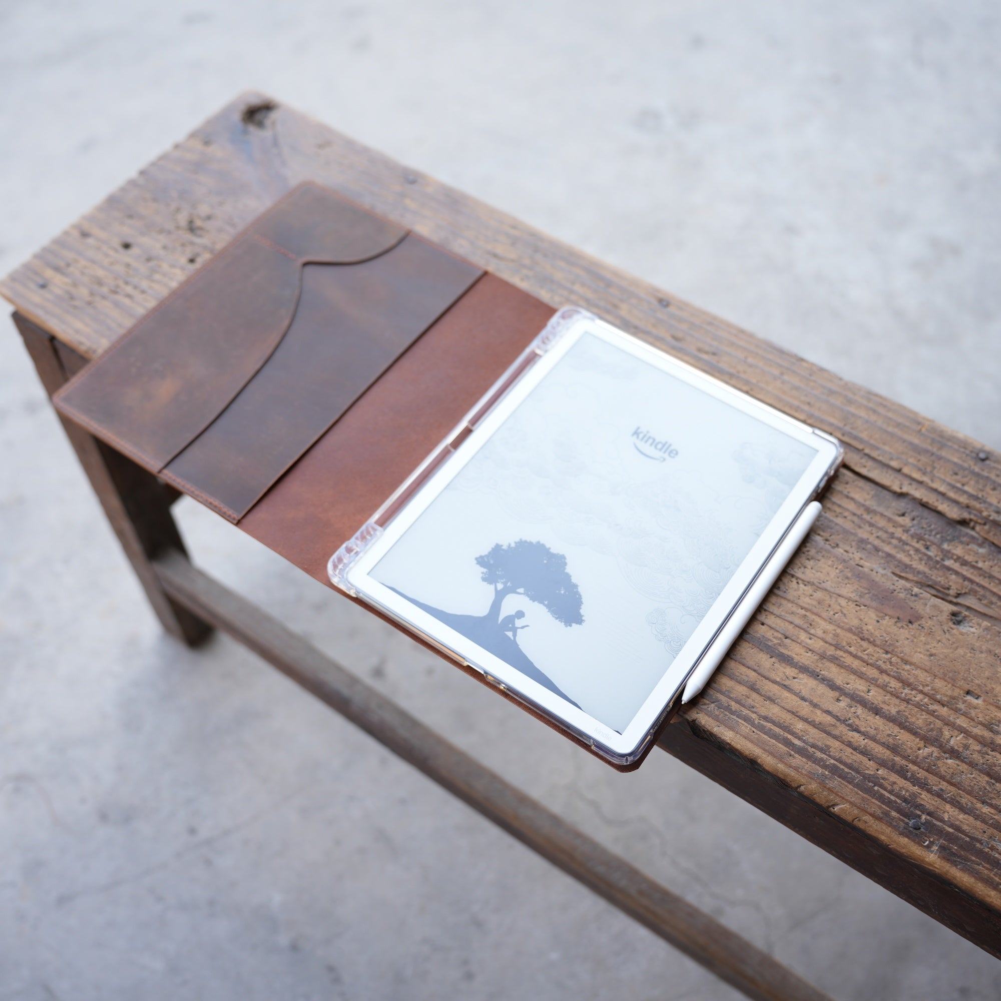 Leather Kindle Scribe Colorsoft 11" 2025 case 3th gen  Kindle cover, Kindle   case, Tooled Leather, Ebook cover brown