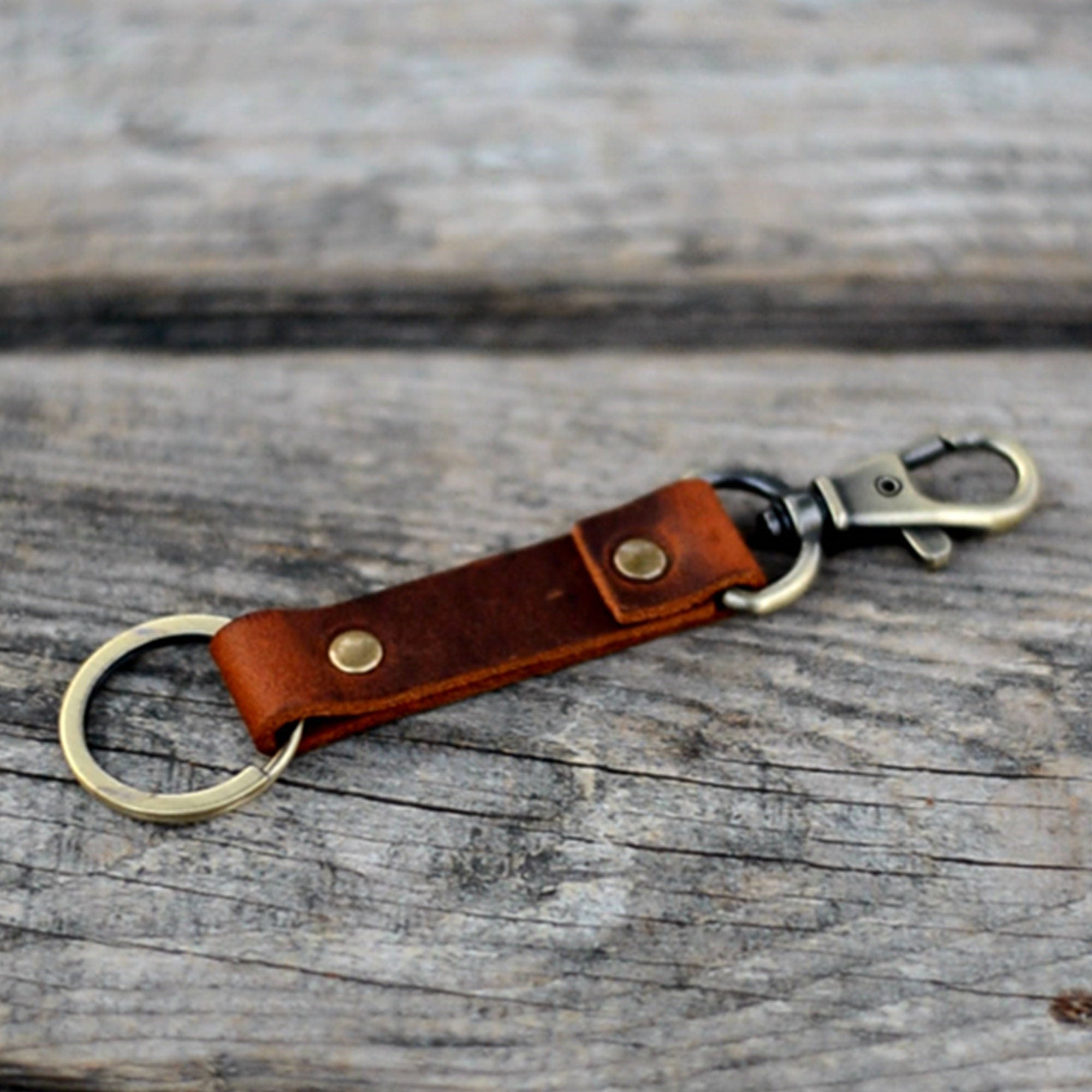 Leather key chain  leather keyring , leather key fob  key clip  Keychain Leather Men's Simple  ClipKeychain, car  Leather  for Gifts