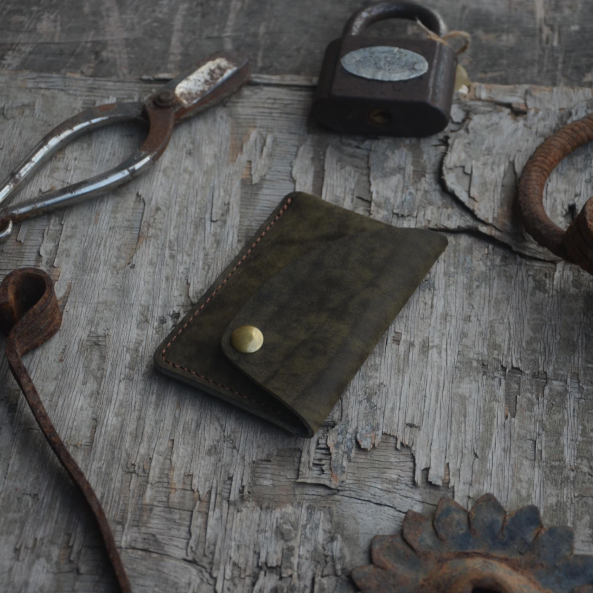 Leather Slim Leather Case, Minimalist Leather card holder wallet, Mens  Leather Small Card Wallet, mens wallet gift for him  olive green