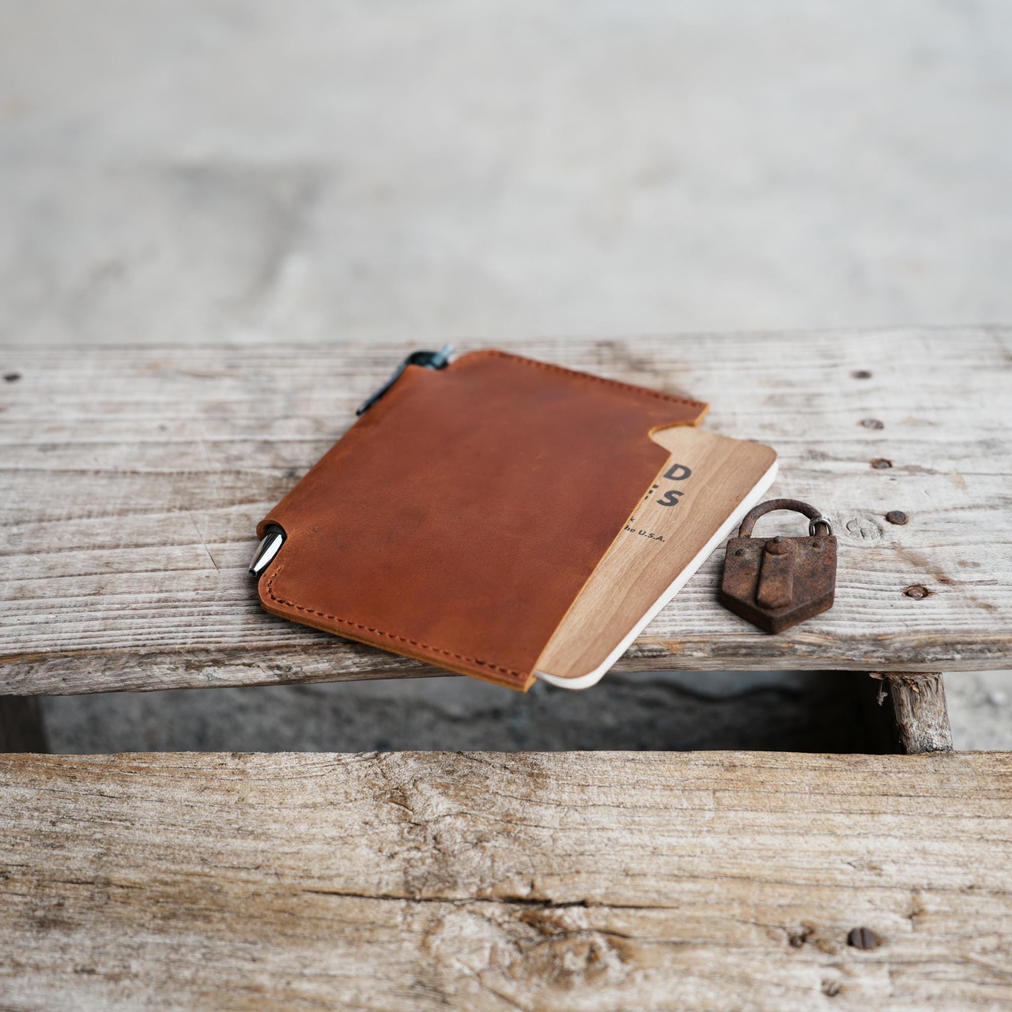 Leather Field Notes Sleeve Wallet , Travel Journal  Notebooks Wallet For Pocket Field Notes FieldNotes  Leather Cover Distressed 3.5  x 5.5