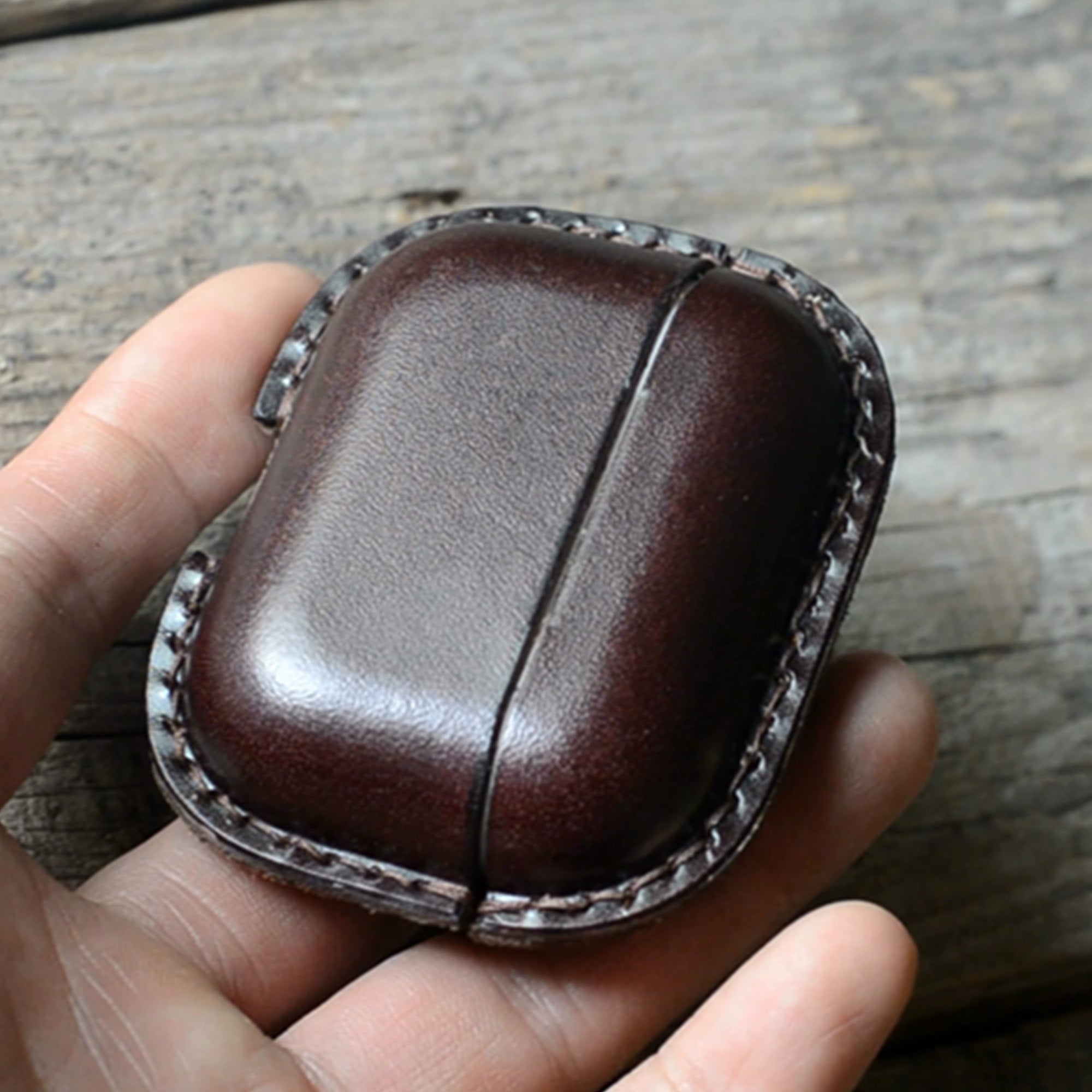 JJNUSA Best Sale Genuine Leather Distressed  Leather for AirPods Pro  Full Leather Case - JJNUSA