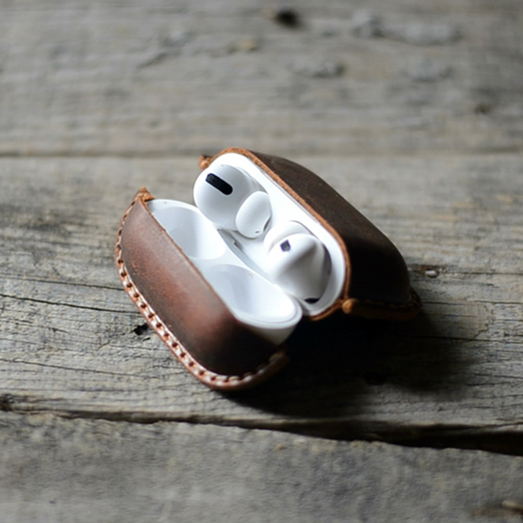 AirPod Leather Case – Premium Leather just for you! - Vaja