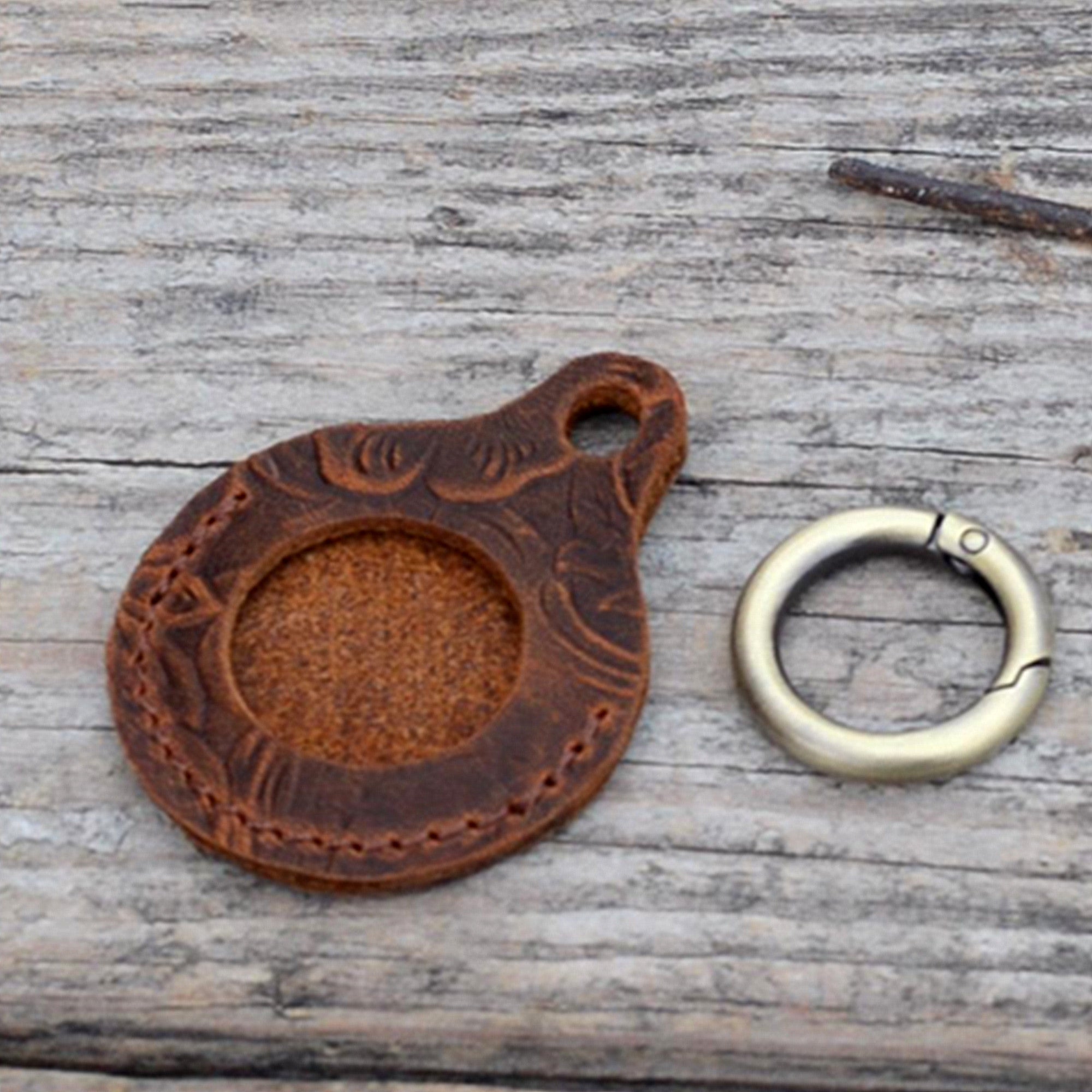 JJNUSA Vintage Genuine Leather Case Compatible with AirTags with Keychain