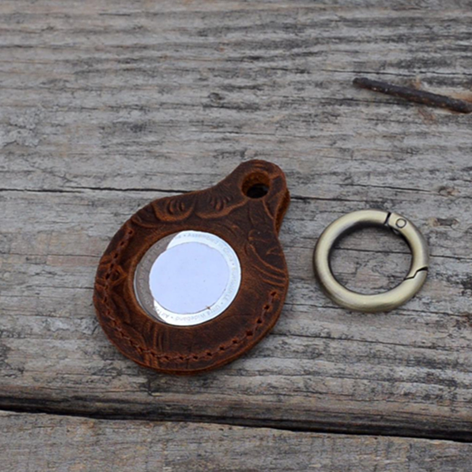 JJNUSA Vintage Genuine Leather Case Compatible with AirTags with Keychain