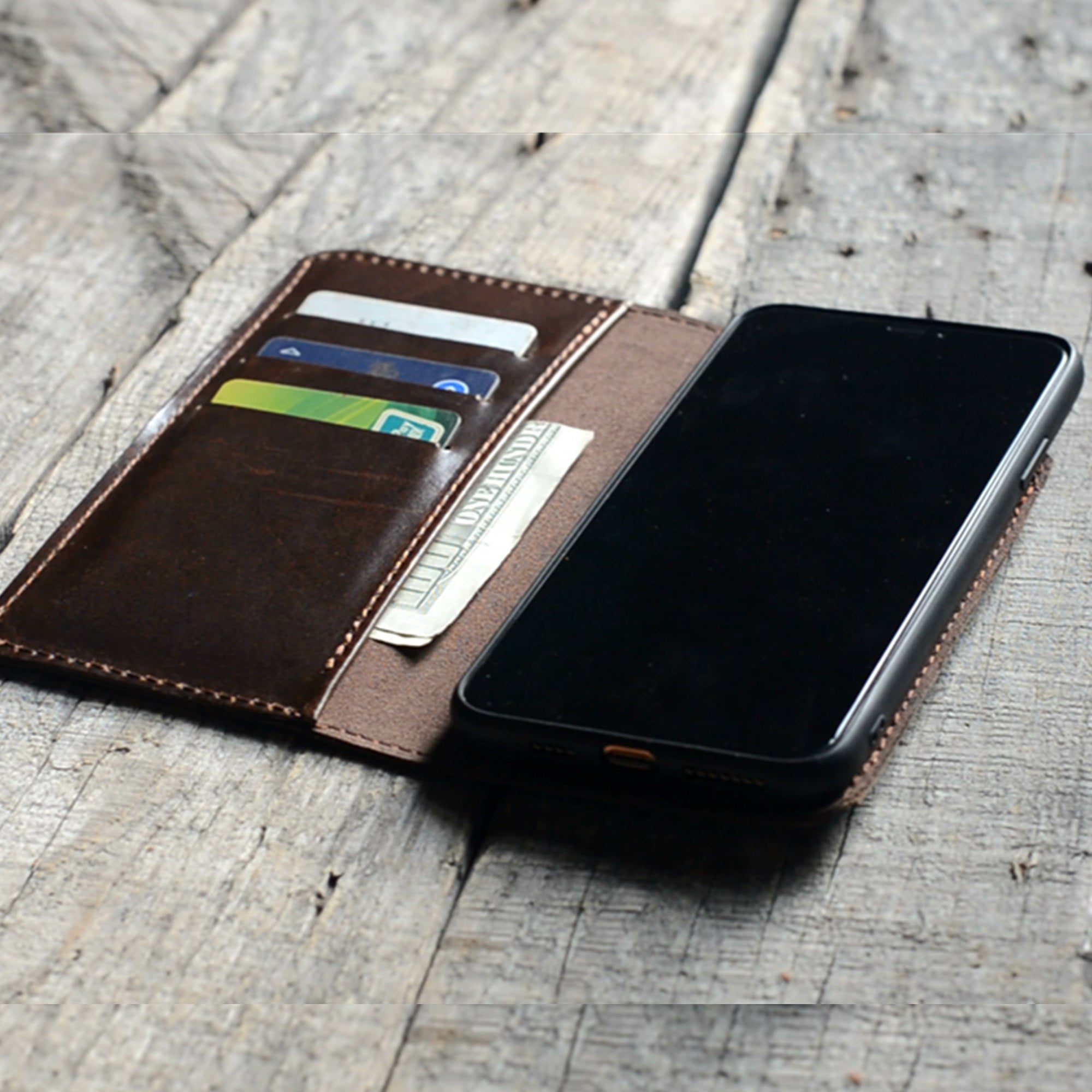 JJNUSA RFID Genuine Leather Distressed Wallet for Iphone 11 Magnetic Detachable Case