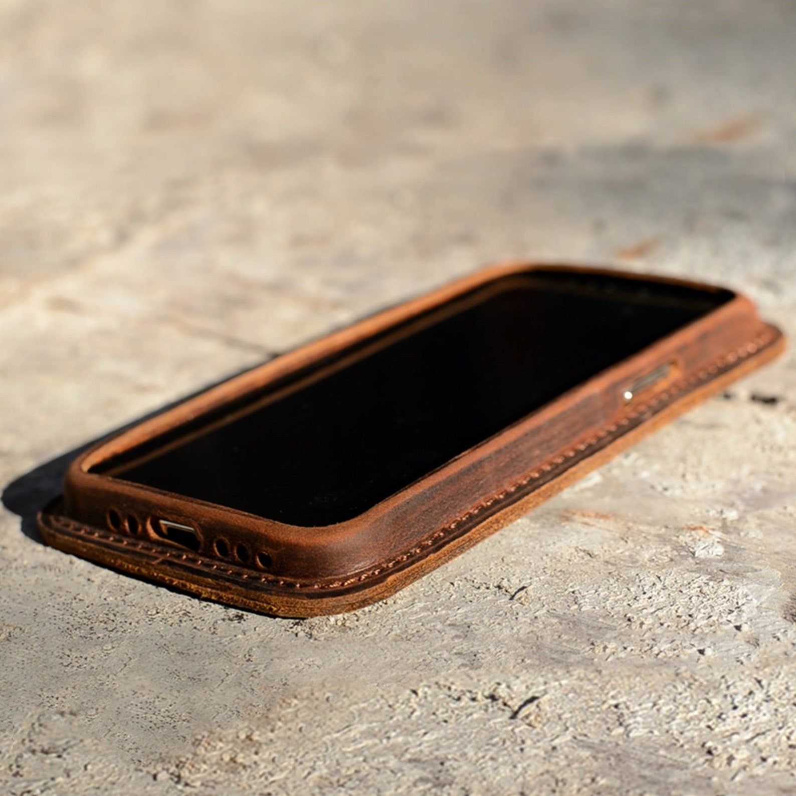 JJNUSA  Best Sale Genuine Leather Distressed for Iphone 13 Full Leather Case   Free Shipping