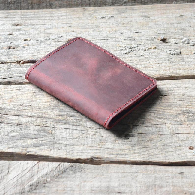 JJNUSA Bifold Wallet, Men's Minimalist Card Holder Distressed Leather Wallet | Red Main Image
