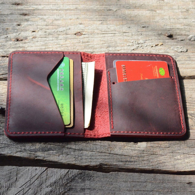 JJNUSA Bifold Wallet, Men's Minimalist Card Holder Distressed Leather Wallet | Red - JJNUSA Hover Image