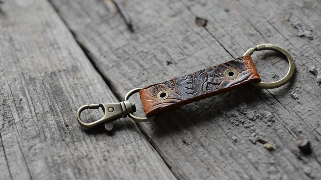 JJNUSA Leather keychain, leather keyring leather key fob key clip  Leather Men's Simple  ClipKeychain Leather  for Gifts - JJNUSA