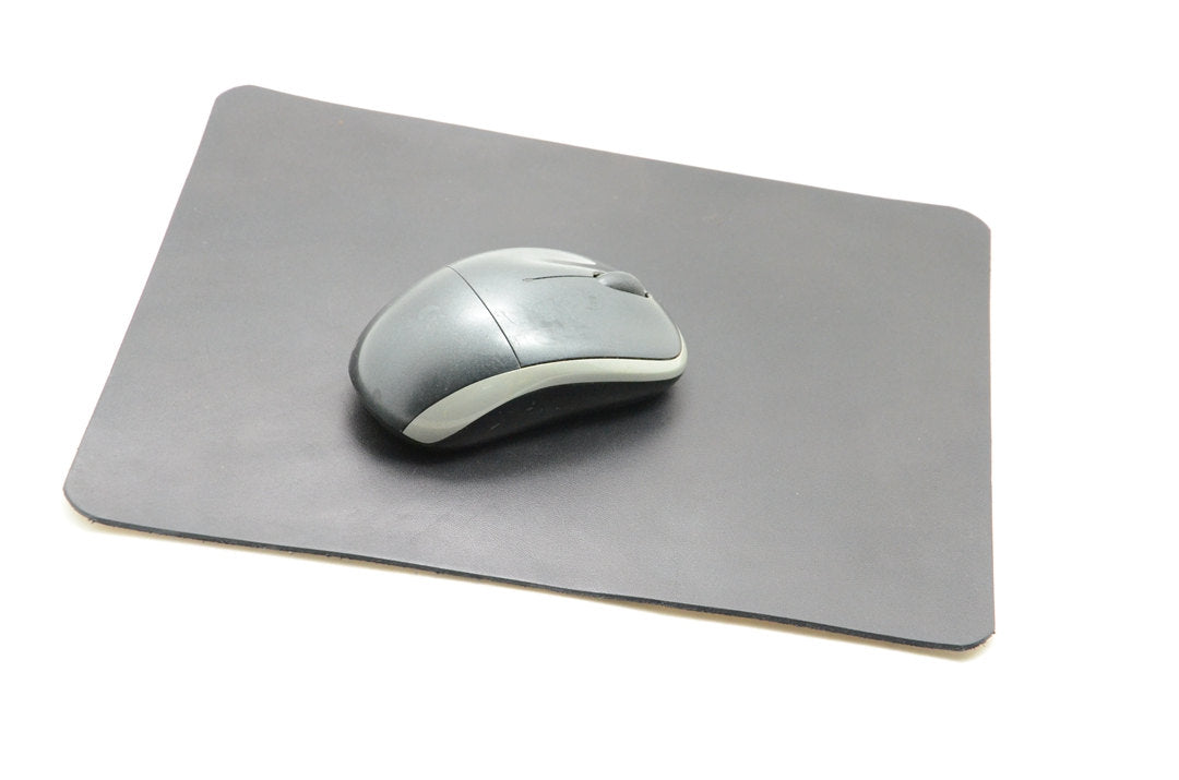 Leather Mouse Pad, Mouse Pad Round Circle, Leather Mouse Mat, Leathet Circle Mouse Pad  , letter  initials black
